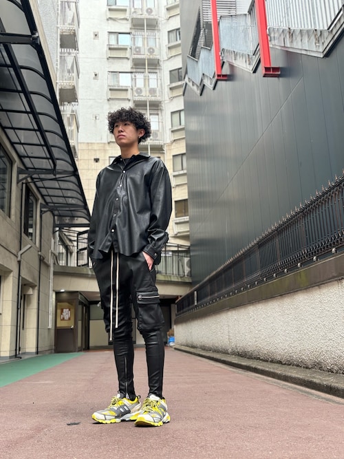 DankeSchon/ダンケシェーン/COATING FLAP ZIP POCKET PANTS（カーゴ