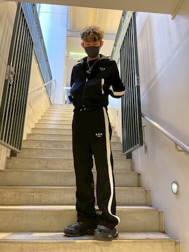 「TATRAS（タトラス）のアイテム」を使った、renさん（メンズ・180cm）の春コーディネート