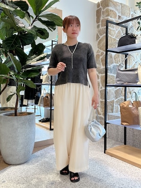 「Jena espace merveilleux(ジェナ エスパスメルヴェイユ)のジョーゼットキャタピラーパンツ(その他パンツ、ホワイト系)」を使った、kana32cdさん(レディース・155cm)の春コーディネート