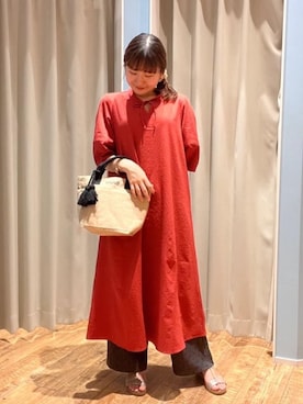 「SHOO・LA・RUE（シューラルー）の一枚で着映え お袖ランタンワンピース（ワンピース、レッド系）」を使った、もんちゃんさん（レディース・158cm）の夏コーディネート