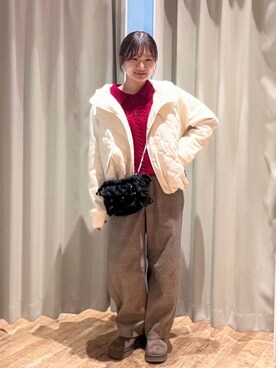 「SHOO・LA・RUE（シューラルー）の【S-LL】異素材使いが目を惹く キルトフードブルゾン（ブルゾン、ホワイト系）」を使った、もんちゃんさん（レディース・158cm）の冬コーディネート