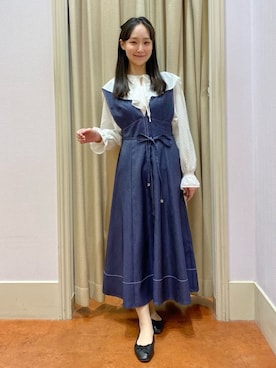 「couture brooch（クチュールブローチ）のアイテム」を使った、あい梨さん（レディース・157cm）の冬コーディネート