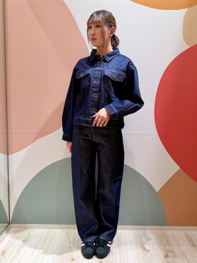 「SHOO・LA・RUE（シューラルー）の【SHOO・LA・RUE DENIM】羽織るだけでこなれる　オーバーサイズデニムジャケット（Denim jacket、ブルー系）」を使った、末っ子さん（レディース・165cm）の冬コーディネート