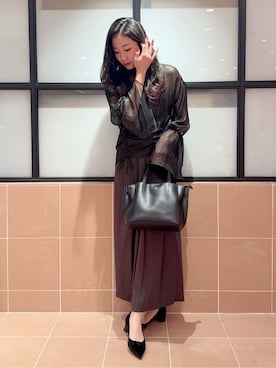 「ESPERANZA（エスペランサ）のラメベルベットダブルリボンパンプス（パンプス、ブラック系）」を使った、kaoriさん（レディース・165cm）の冬コーディネート