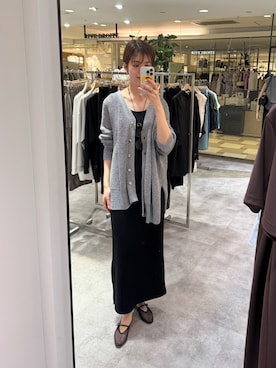 「RIVE DROITE（リヴドロワ）のアイテム（アクセサリー）」を使った、まゆさん（レディース・171cm）の春コーディネート