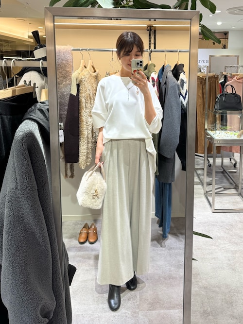 正規品♡リボンプルオーバー♡オフホワイト スピンドルポンポンニットトップス ｜ LIZ LISA（リズリサ）公式通販