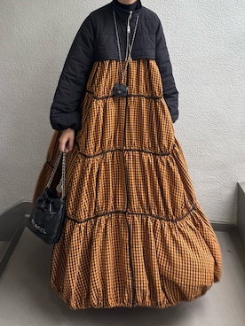 「アイテム（その他アウター、ベージュ系）」を使った、Ayaさん（レディース・165cm）の秋コーディネート