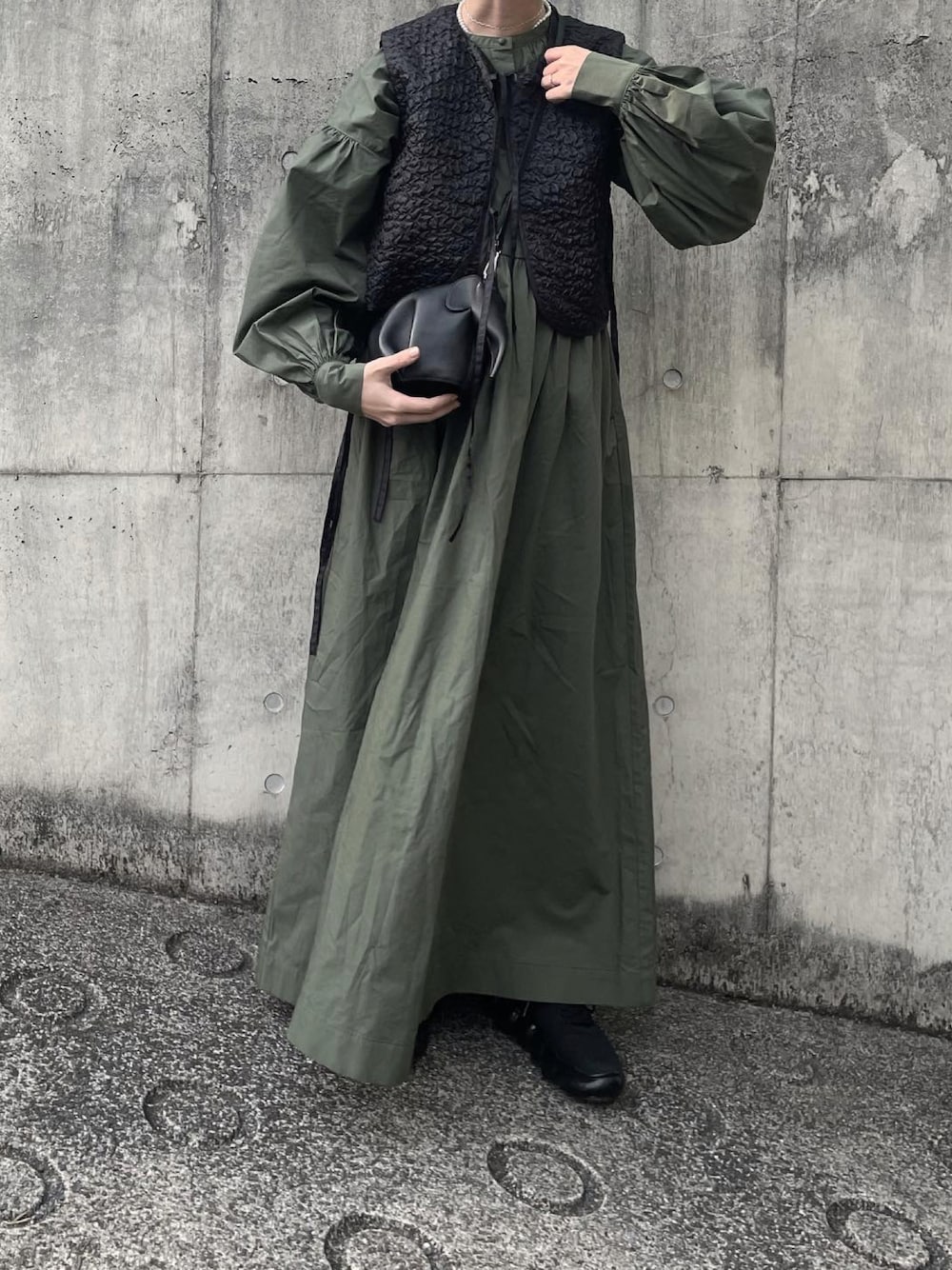 perna×CAROLINA GLASER ベスト CAROLINA GLASER（カロリナ グレイサー）の「perna × CAROLINA