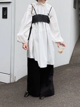 「アイテム（チノパンツ）」を使った、Ayaさん（レディース・165cm）の秋コーディネート