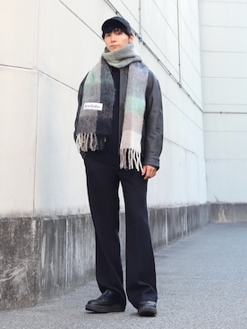 「アイテム（マフラー）」を使った、ひっちさん（メンズ・171cm）の秋コーディネート