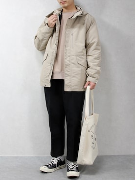 「ITEMS URBANRESEARCH（アイテムズ アーバンリサーチ）のアイテム（マウンテンパーカー）」を使った、ひっちさん（メンズ・172cm）の冬コーディネート