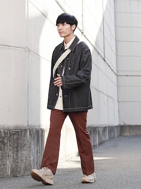 「フレアスラックス」｜ひっちさん（メンズ・170cm）の冬コーディネート