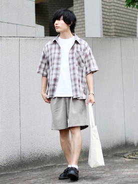 「CREARE LINO」｜「アイテム（バッグ）」を使った、ひっちさん（メンズ・172cm）の夏コーディネート