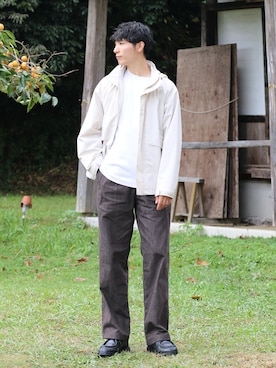 「アイテム（マウンテンパーカー）」を使った、ひっちさん（メンズ・171cm）の秋コーディネート