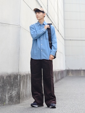 「アイテム（ボディバッグ/ウエストポーチ）」を使った、ひっちさん（メンズ・171cm）の秋コーディネート
