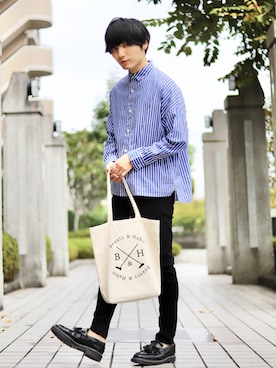 「Dr. Martens（ドクターマーチン）の【別注】 ＜Dr.Martens＞ ADRIAN/シューズ（ローファー）」を使った、HICCHIさん（メンズ・172cm）の秋コーディネート