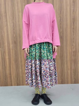 「アイテム（スウェット、ピンク系）」を使った、makironさん（レディース・163cm）の冬コーディネート