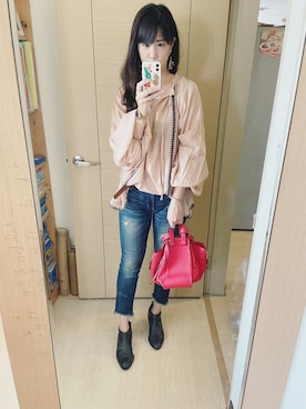 「LOEWE」｜「アイテム（アナログ腕時計）」を使った、Winnie C 🇹🇼さん（レディース・163cm）の夏コーディネート