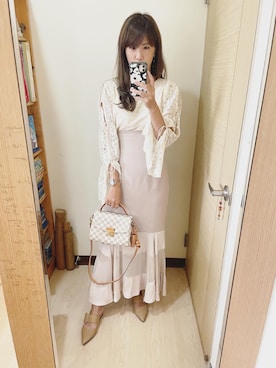 「LouisVuitton」｜「アイテム（スリッポン）」を使った、Winnie C 🇹🇼さん（レディース・163cm）の秋コーディネート
