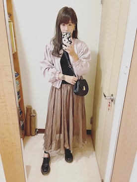 「MARC JACOBS（マークジェイコブス）のアイテム（アナログ腕時計）」を使った、Winnie C 🇹🇼さん（レディース・163cm）の秋コーディネート