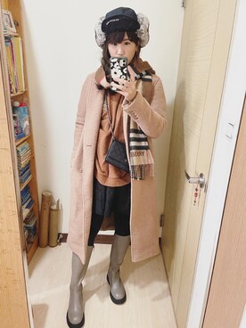 「chanel」｜「アイテム（スウェット）」を使った、Winnie C 🇹🇼さん（レディース・163cm）の冬コーディネート