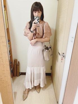 「CELINE」｜「アイテム（スリッポン）」を使った、Winnie C 🇹🇼さん（レディース・163cm）の秋コーディネート