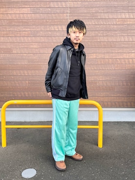 「NANO universe（ナノユニバース）のアイテム（ライダースジャケット）」を使った、JUNYAさん（メンズ・171cm）の冬コーディネート