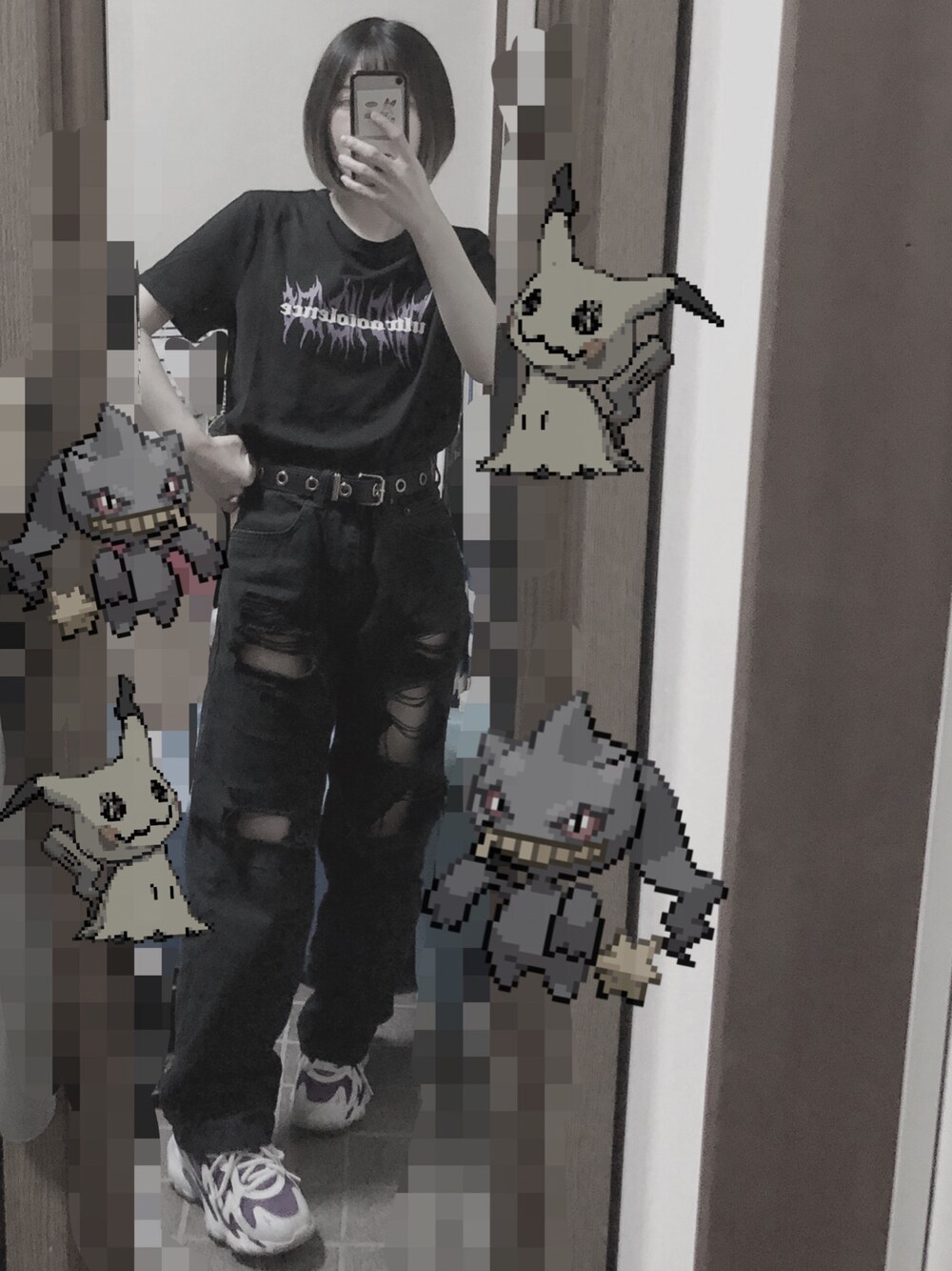 「プチプラ、ブラック、ロック、RASVOA、Tシャツ」｜「RASVOAのアイテム（パンツ、ブラック系）」を使った、nekomori 居眠さん（レディース・148cm）の夏コーディネートの1枚目の写真