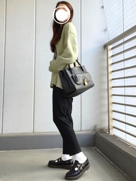 「MARC JACOBS（マークジェイコブス）のアイテム（バッグ）」を使った、PALULUさん（レディース・156cm・20代）の冬コーディネート