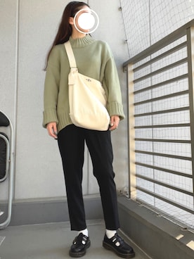 「ピスタチオ」｜「アイテム（スラックス）」を使った、PALULUさん（レディース・156cm）の冬コーディネート