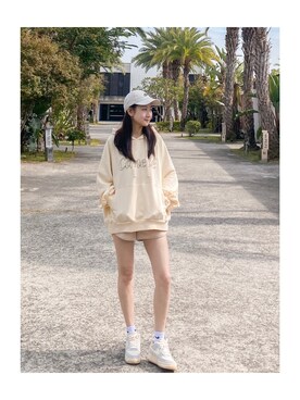 Yun Luさんのコーディネート