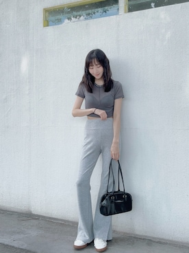 「PAZZO（パッゾ）のアイテム（パンツ）」を使った、Yun Luさん（レディース・165cm）の秋コーディネート