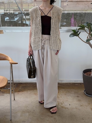 「ENC(エンク)のmixed yarn hand knit vest / ミックス糸ハンドニットベスト(ベスト)」を使った、えだ( ¨̮ )さん(レディース・155cm)の秋コーディネート