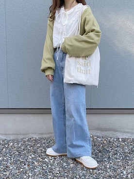 「ロゴトート」｜「アイテム（その他）」を使った、えだ( ¨̮ )さん（レディース・155cm）の春コーディネート
