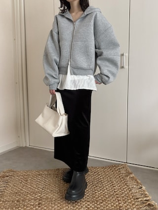 「Chico(チコ)の【セットアップ対応】Wジップボリュームスリーブフードパーカー(パーカー)」を使った、えだ( ¨̮ )さん(レディース・155cm)の冬コーディネート