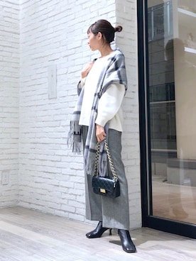 鐘ヶ江真由子さんのコーディネート