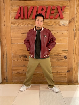 「AVIREX（アヴィレックス）のアイテム（その他アウター、レッド系）」を使った、toshioさん（メンズ・169cm）の秋コーディネート