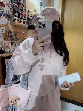 「M（エム）のアイテム（トップス、ホワイト系）」を使った、3點69さん（レディース・158cm）の春コーディネート