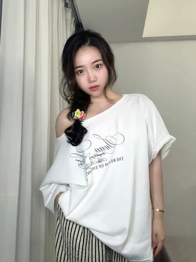 「M（エム）のアイテム（トップス、ホワイト系）」を使った、3點69さん（レディース・158cm）の春コーディネート