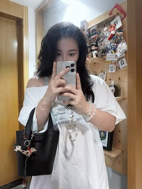 「M（エム）のアイテム（トップス、ホワイト系）」を使った、3點69さん（レディース・158cm）の春コーディネート