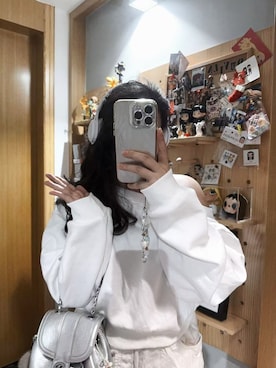 「M（エム）のアイテム（トップス、ホワイト系）」を使った、3點69さん（レディース・158cm）の春コーディネート