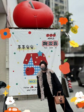 「M（エム）のアイテム」を使った、3點69さん（レディース・158cm）の春コーディネート