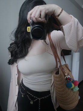 「M（エム）のアイテム（トップス、ホワイト系）」を使った、3點69さん（レディース・158cm）の春コーディネート