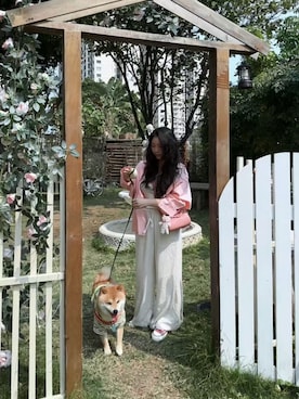 「M（エム）のアイテム（トップス、ホワイト系）」を使った、3點69さん（レディース・158cm）の春コーディネート