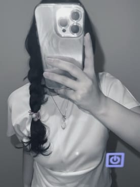 「M（エム）のアイテム（トップス、ホワイト系）」を使った、3點69さん（レディース・158cm）の春コーディネート