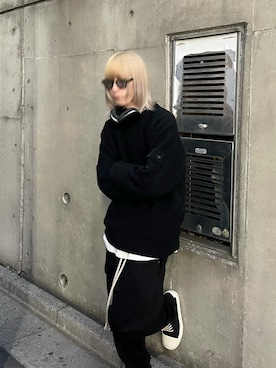 「DRKSHDW by RICK OWENS（ダークシャドウ バイ リックオウエンス）のアイテム（パンツ）」を使った、5uicide_さん（メンズ・176cm）の冬コーディネート