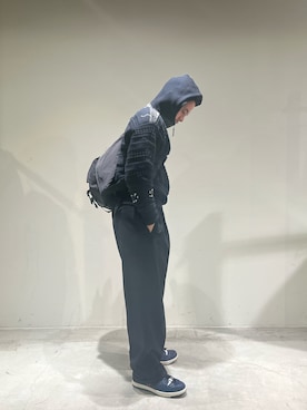 「GARDEN TOKYO（ガーデントウキョウ）のアイテム（ショルダーバッグ）」を使った、たなかさん（メンズ・165cm）の秋コーディネート