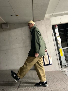 「ジーユー」｜yonemicci70さん（メンズ・173cm）の冬コーディネート