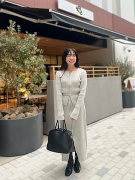 「アイテム（オールインワン・サロペット）」を使った、RINAさん（レディース・160cm）の秋コーディネート