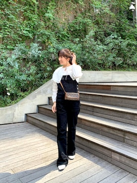 「URBAN RESEARCH ROSSO WOMEN（アーバンリサーチ　ロッソ）のアイテム（オールインワン・サロペット）」を使った、RINAさん（レディース・160cm）の秋コーディネート